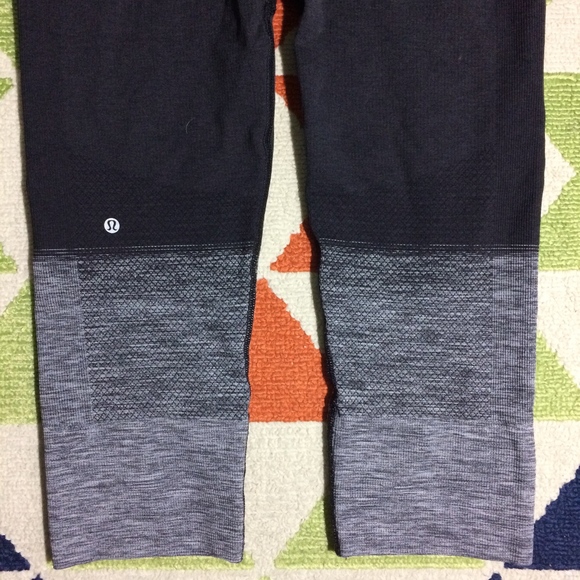 Lululemon Seamless Street Crop - Picture 3 of 3